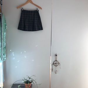 Brandy Melville plaid skirt